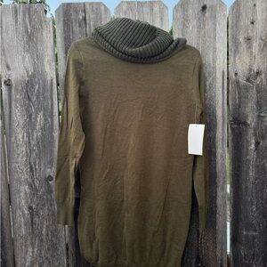 Vintage Deadstock NWT Olive Green Cowl Neck Turtleneck Long Sweater